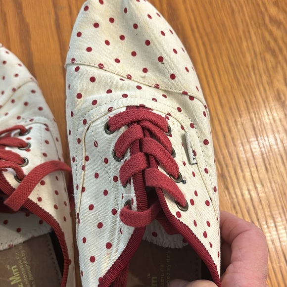 Canvas Lace Up Shoes - Picture 4 of 4